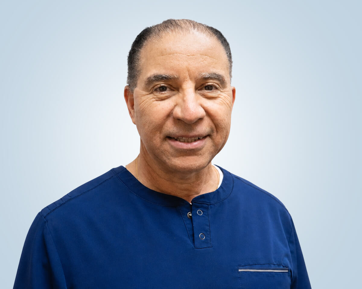 Headshot of R. Alberto Rosa, MD, FACC